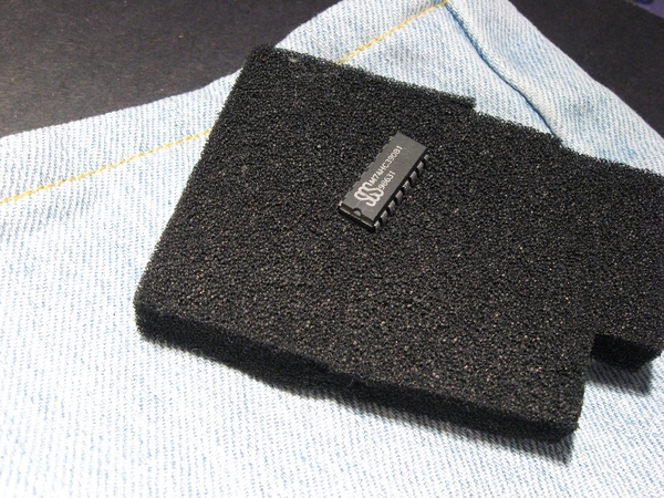 denim and black component foam