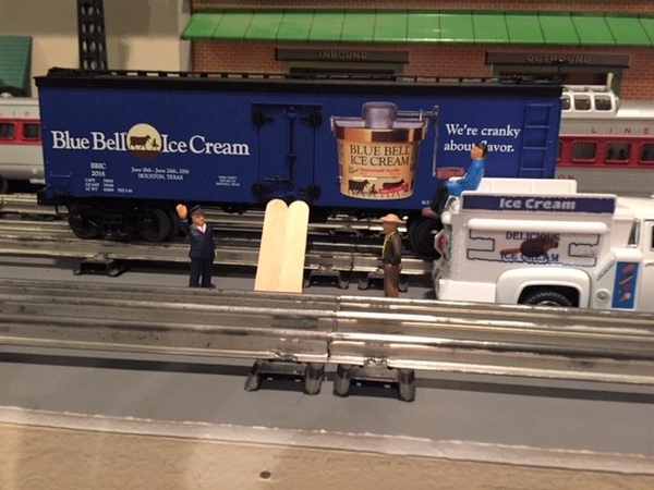 Blue Bell Ice Cream Unloading