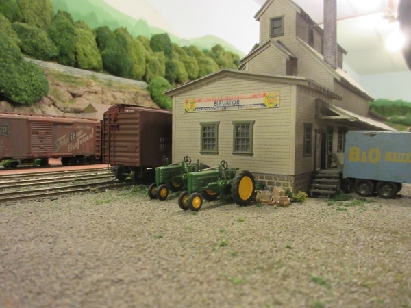 Bill Doll's HO layout 21